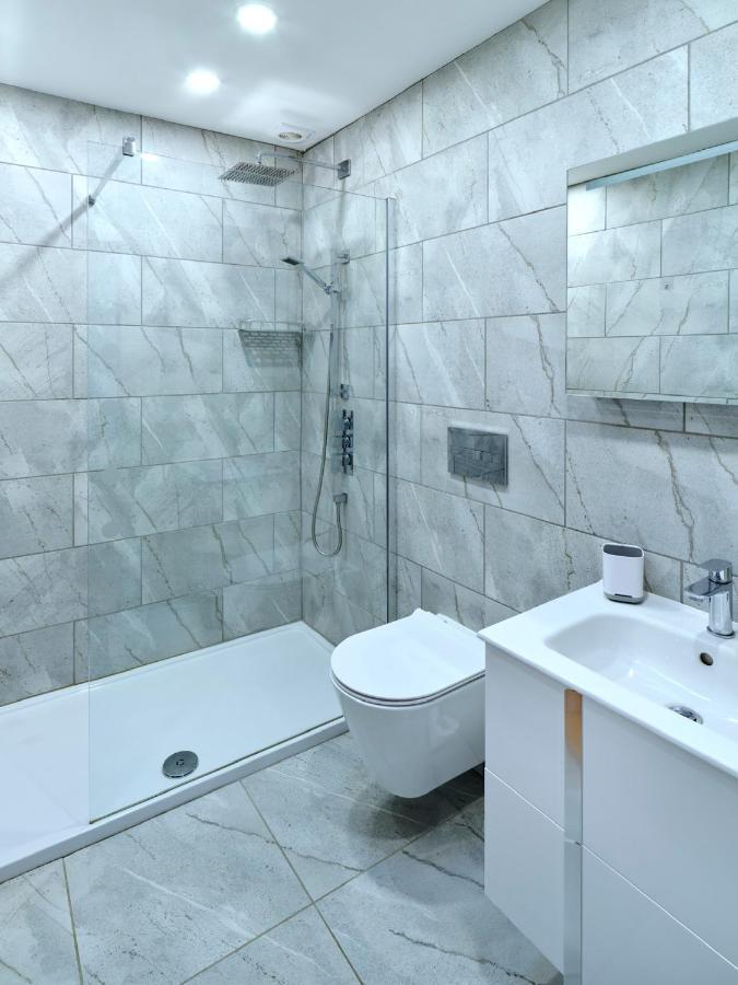 Blue Watch Apartment *